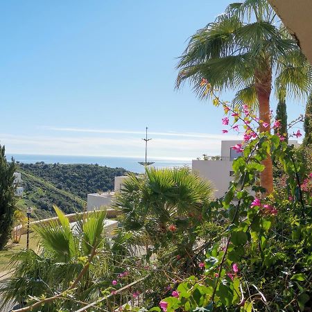 Апартаменти Marbella Hills Екстер'єр фото